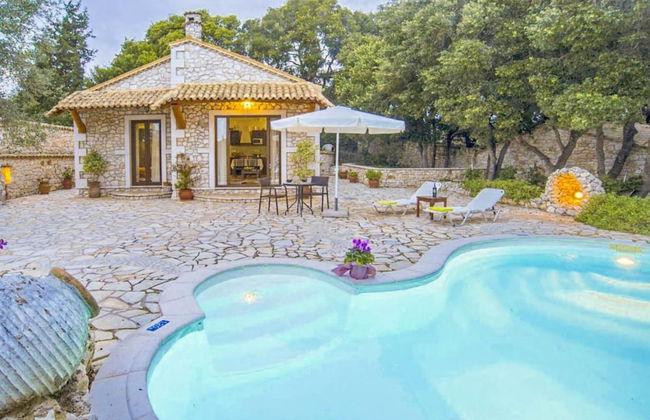 Villa Nionios Large Private Pool Walk to Beach Sea Views A C Wifi - 1033 - Foto 13