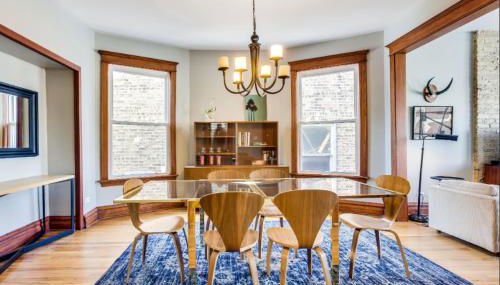 Garage Parking - Vintage Charm - and a Fabulous Location! Easily Enjoy the Best of Chicago! - Foto 2