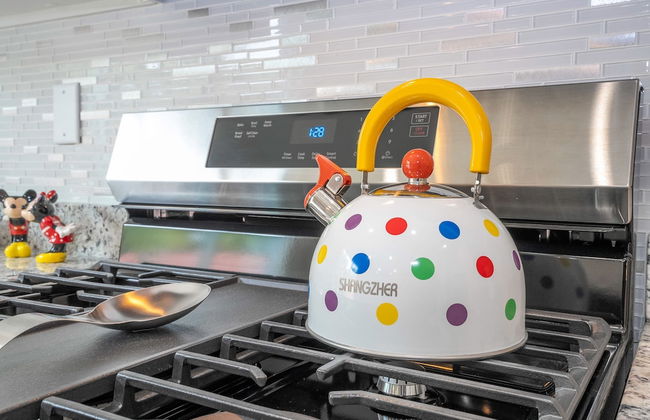 Upstay - Disney Themed House - Sleeps 16 - Foto 12