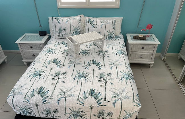 2 Bedroom Waterfront Pool Side! - Foto 60