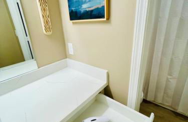 Eastgate 14B Stylish Townhouse 5 min to downtown Hammond - Foto 34