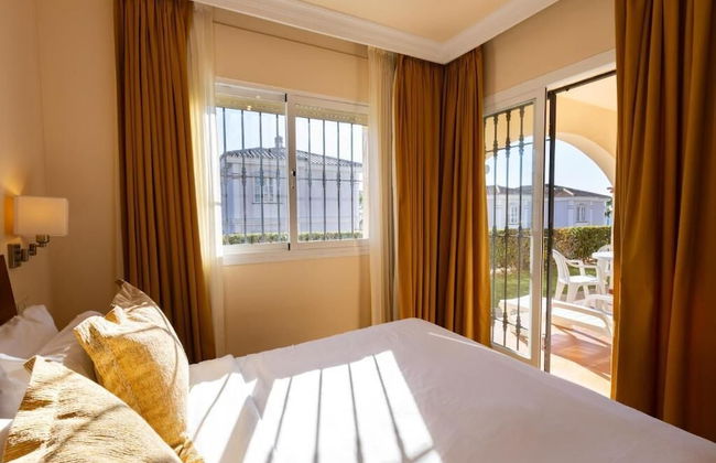 Ramada Hotel & Suites by Wyndham Costa del Sol - Photo 26