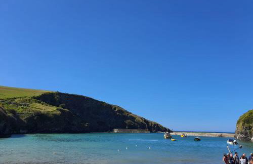 Blissful Escape Hengar Manor - Foto 31