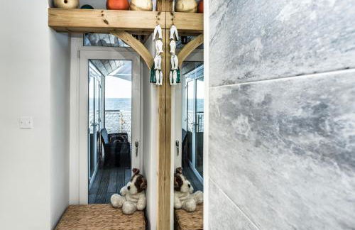 Ark at Anchor - Foto 28