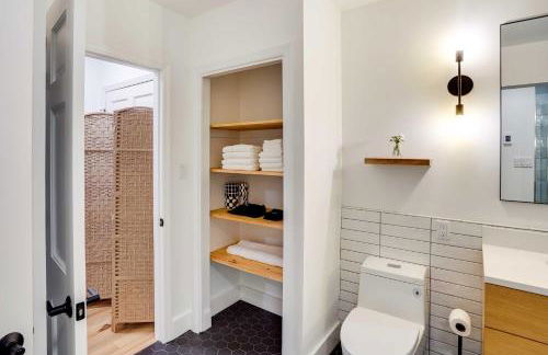 Fully Remodeled Saugerties Retreat on 7 Acres! - Foto 18