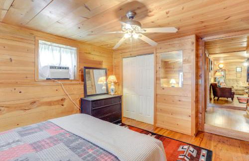 Mountain-View Cabin on Farm 3 Mi to Town and Shops - Foto 19