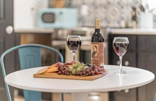 Stonewall Bungalows - Sleeps 15 - Foto 75