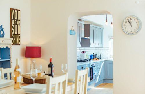 Driftwood Cottage by Bloom Stays - Foto 27