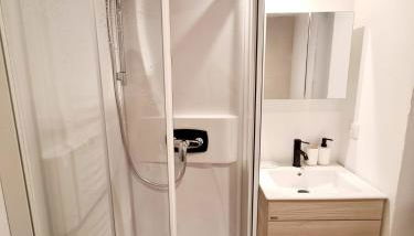 Beau 2 pièces charme et confort - Foto 5, Shower