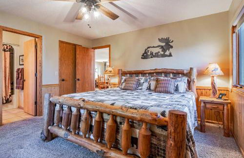 Dog Friendly Leech Lake Home w Perfect Beach Garage Boat Lift - Foto 42