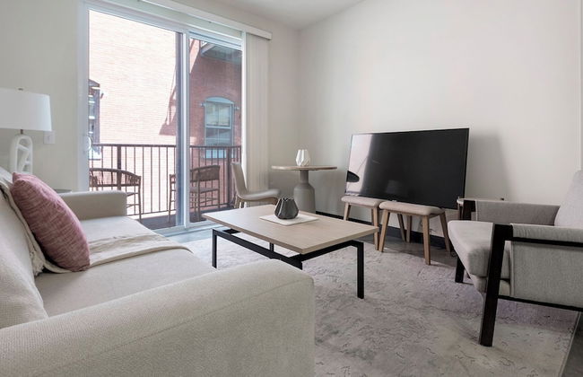 275 On The Park - Senate Apartments By Barsala - Photo 9