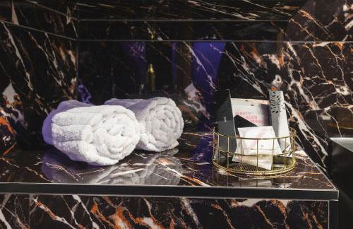 Private Luxury Spa Suite - Sauna, Jacuzzi, Ice Bath - Foto 24