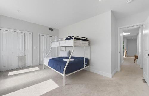 Bright Modern 3Bed 2,5Bath Evanston Home withParking home - Foto 23