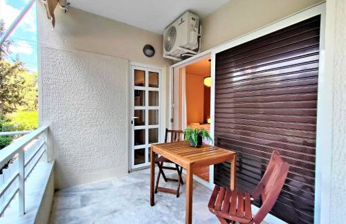 Vouliagmeni Iasonos Residence Central Stylish Flat - Photo 32