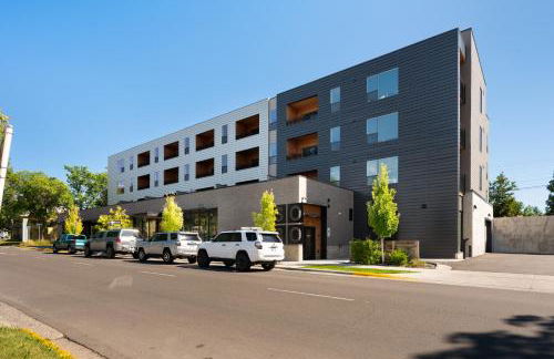 Stylish SoBo Condo - Steps to Main St - Foto 17