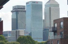 Canary Wharf Riverside Flat - Balcony - DLR 2 mins - Fast WiFi - Sleeps 3 - Photo 15