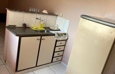 Kitnet ao lado do centro - Photo 11