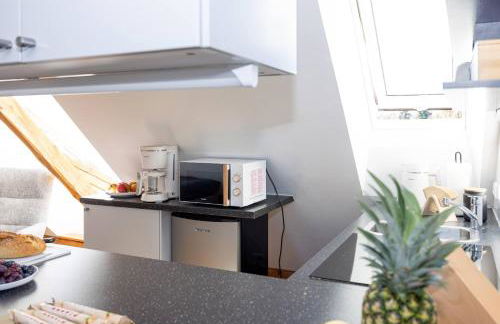 have-a-nice-Stay - helles Dachgeschoss, U-Bahn nach Hamburg 400m - Bäcker & Restaurants 500m - Lidl 800m - Zentrum 1,5km - Foto 27