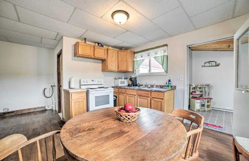 Walkable St Ignace Condo with Lake Huron Views - Foto 9