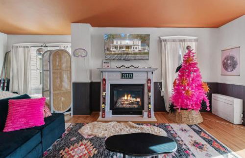 Game Room 10 Min to Trails - Foto 16