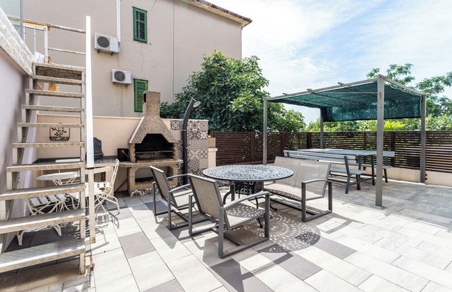 Beautiful Luxury House w sea View & Outside Space - Foto 46