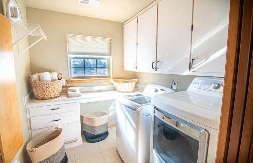 Pool, Hot Tub, Grill, Gym, Game Room, Office House - Foto 14