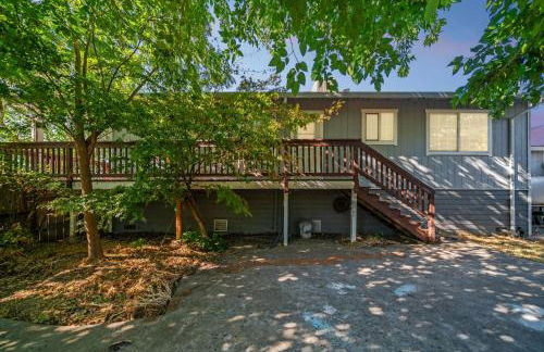 Lakeside Retreat with Private Boat Ramp home - Foto 10