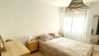 De la pinède a la plage vue mer - Foto 3