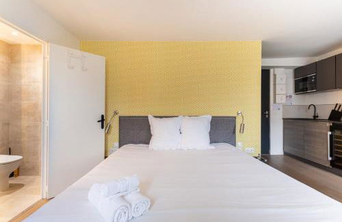 Appart Hotel NuitéeJour Le Mans Centre Jaurès - Foto 11