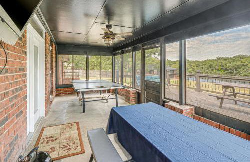 Waterfront Kansas Home with Private Fire Pit! - Foto 26