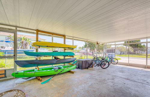 Waterfront Hernando Beach Home with Dock and Hot Tub! - Foto 26