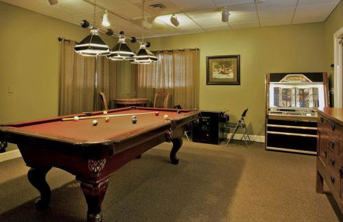 Spacious Vacation Rental for Groups or Events with Sauna and Hot Tub in Athol, Idaho - Photo 7