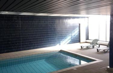 Appartement 2 pieces 40 m2, dans hyper centre, avec piscine au rez de chaussee - Foto 1