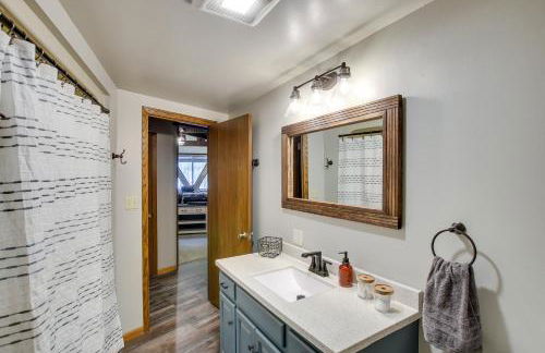 Wisconsin Vacation Rental 1 Mi to Road America! - Foto 16