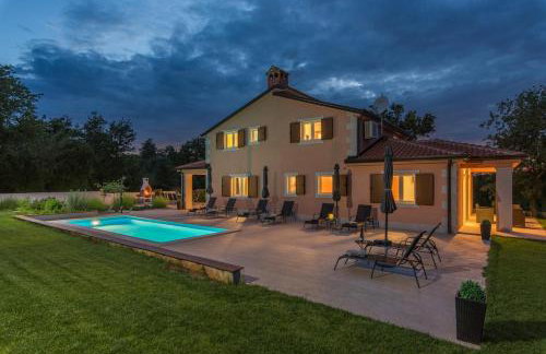 Villa Karmen - Photo 16