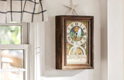 Charming Beach Cottage with Ocean Views & Sauna - Foto 20