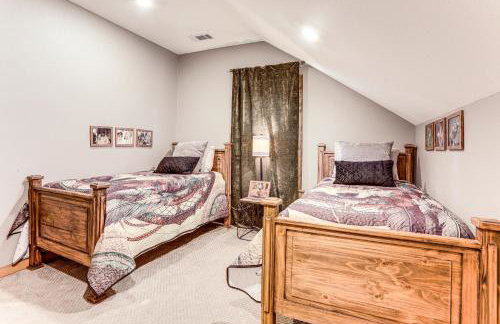 Lake Views and Golf Access at Secluded Drasco Lodge - Foto 19