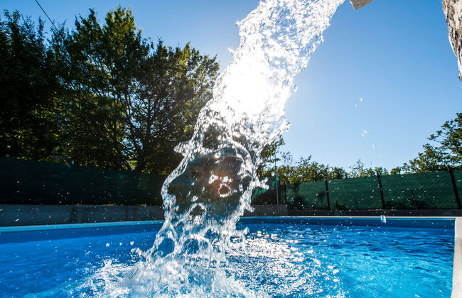 Spacious Prgomet Retreat With Private Pool, Fitness Centre, and Garden - Foto 32