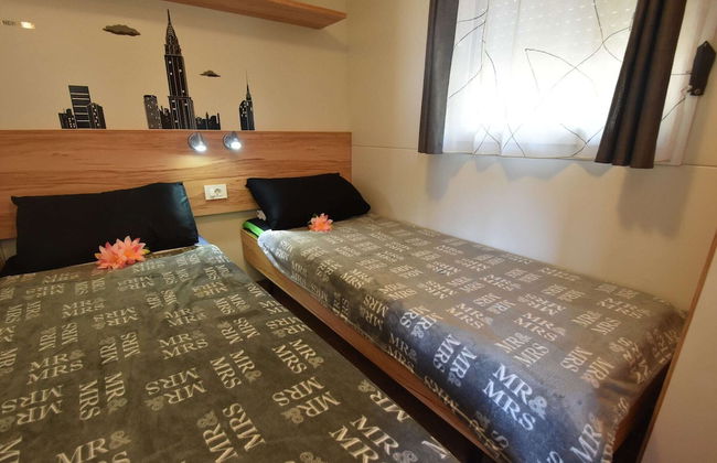 Welcoming Holiday Home in Ugljane With Swimming Pool - Foto 18