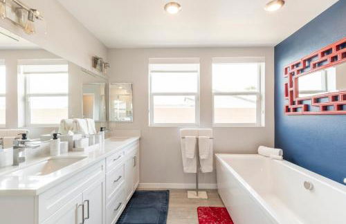 Desert Picasso! Pool, Spa, Games, Mountain Views - Foto 35