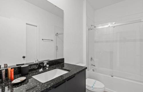 3 Bedroom 3 Bathroom The Hub At Westside Reserve 3300 TT - Foto 12