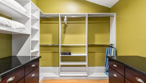 4bd Waterfront House in Lake Lanier with HotTub, FirePit, Wifi, Ping Pong and 2 Kaya - Foto 5