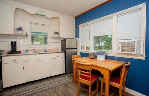 Lake Huron Cottage 6 - 3 Bed 1 Bath - Foto 17