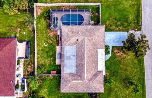 Venice Pool BBQ Mini Golf 3BR 2BA Sleep 12 - Photo 45