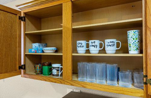 Peaceful West: 4BR Dusk Haven - Foto 54