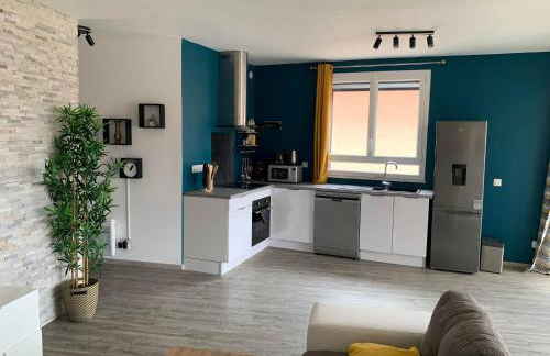 T2 Cosy - 70m2 au Coeur de ville - Foto 3