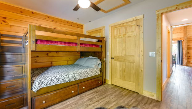 Maggie Valley Cabin 4 Mi to Cataloochee Ski Area! - Foto 4, Interior