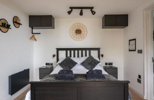 The Jolly Lodge-Sea Views-Free Parking - Photo 11