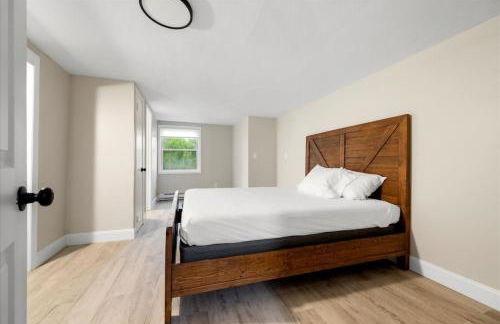 Whitewater The Genoa on Oneida Lake Sleeps 8 - Photo 19