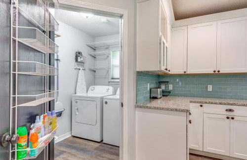 Spacious Home with Sunroom, 15 Mi to Pensacola! - Foto 15